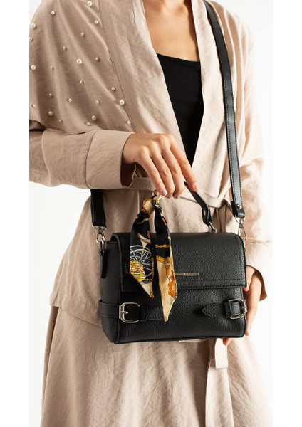 ,siyah kadın çantası,toka Detaylı,üç Bölmeli,Siyah geniş Bayan El ve Çapraz Çantası