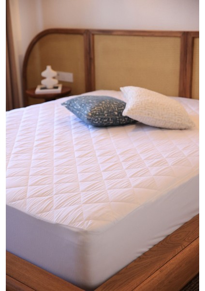 Protective Micro Kapitone Su Sıvı Geçirmez Yatak Koruyucu Alez Çarşaf Tek Çift BATTAL(120X200) modelleri