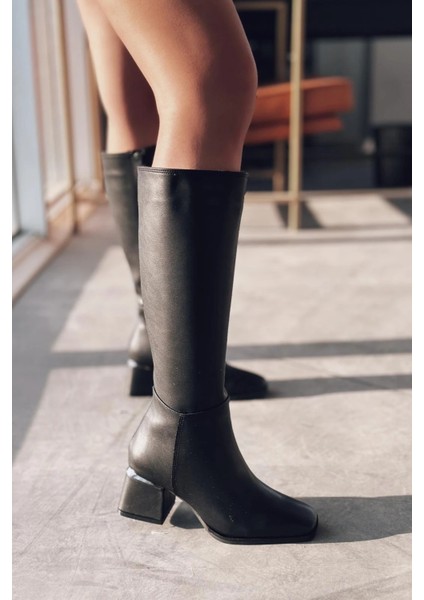 Vionser Mat Deri Kadın Topuklu Çizme Siyah fiyatları