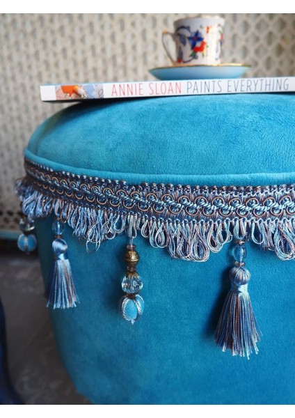 Turkuaz Renginde Ahşap Ayaklı Vintage Puf