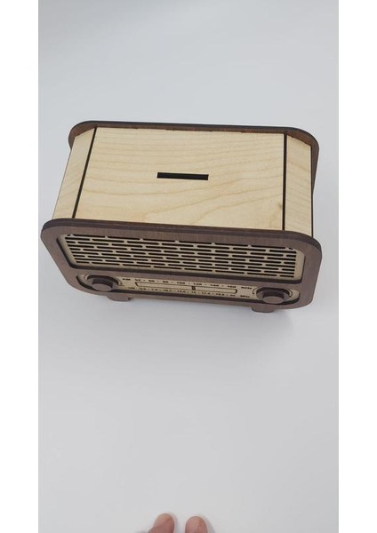 Ahşap Nostaljik Radyo Kumbara Akçaağaç Ceviz 18 cm x 12 cm x 8 cm modelleri