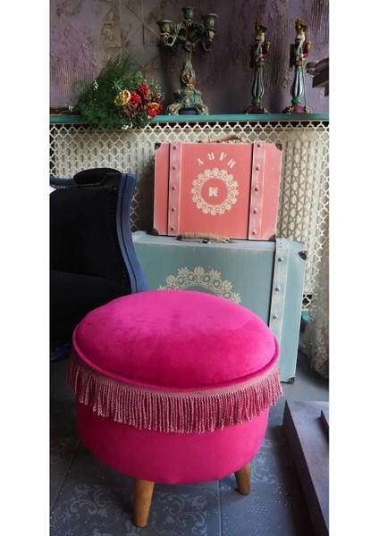 Fuşya Rengi Kadife Kumaştan Ahşap Ayaklı Vintage Puf modelleri