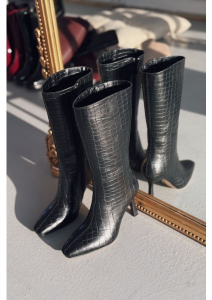 Jorani Mat Deri Desenli Siyah Yüksek Topuklu Çizme