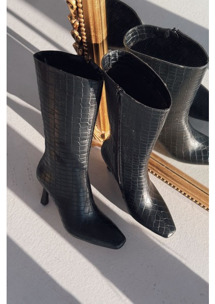 Jorani Mat Deri Desenli Siyah Yüksek Topuklu Çizme fiyatları