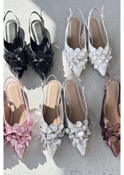 Monira Parlak Deri Gümüş Aplike Detaylı Babet modelleri