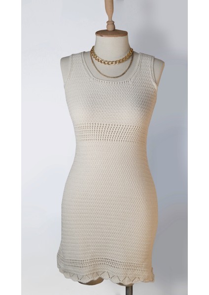 Beyaz Mini Örme Kolsuz Kısa Slim Triko Elbise fiyatları