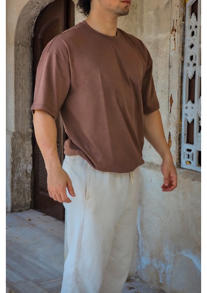 Unisex Kahverengi Oversize Salaş Kesim %100 Pamuk Bisiklet Yaka Basic Tshirt