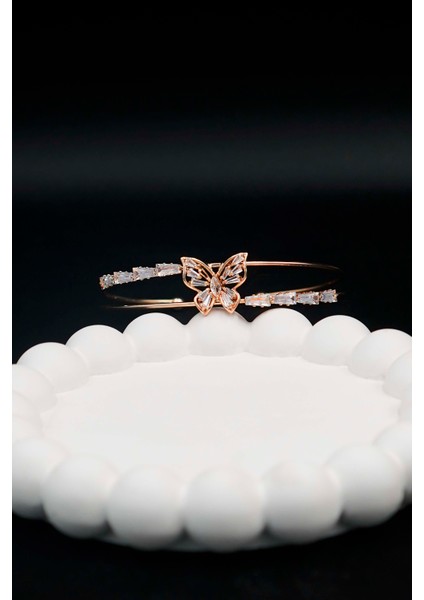 Zirkon Taşlı Kelebek Kadın Bileklik (Ayarlanabilir) fırsatları