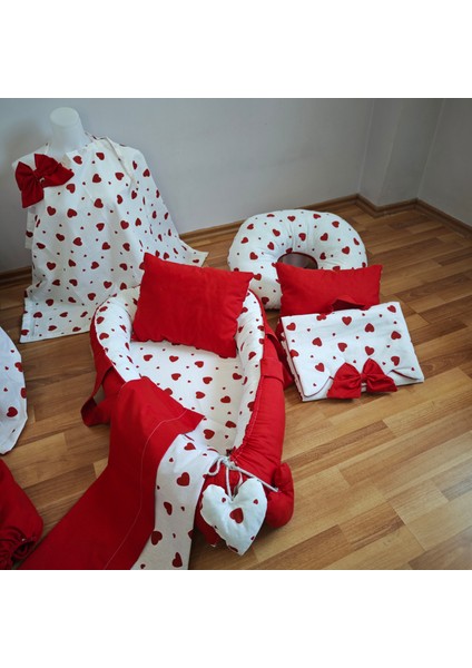Kırmızı Kalpli Oval Yataklı 10 Parça Babynest Seti