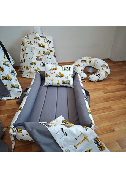 Sarı Traktör Düz Antrasit Kare Yataklı 7 Parça Babynest Seti modelleri