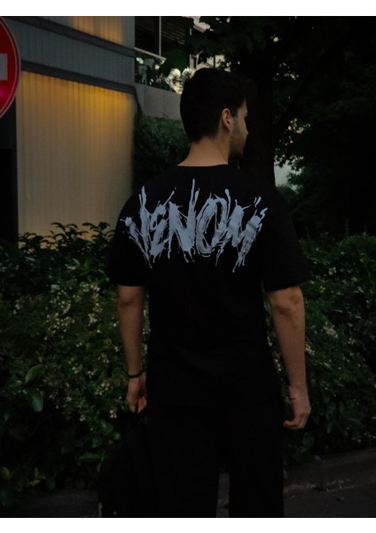Venom - Oversize Tshirt
