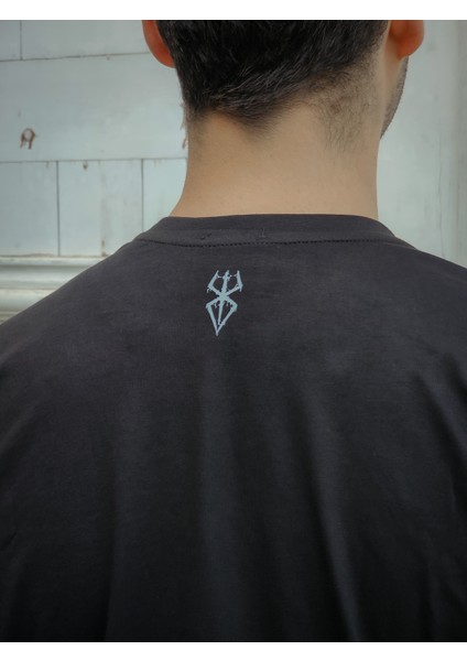 Berserk - Oversize Tshirt modelleri