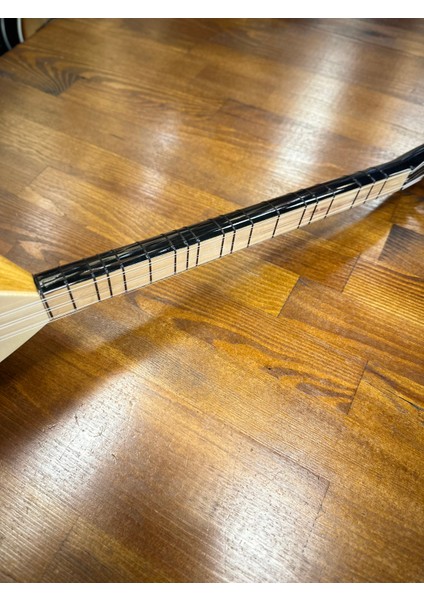 Kısa Sap Yarı Profesyonel Dut Bağlama 36 Tekne Jak Girişli