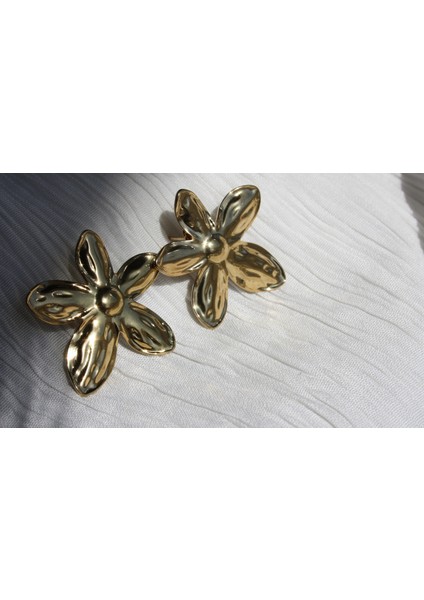 Parlak Lotus Küpe fırsatları