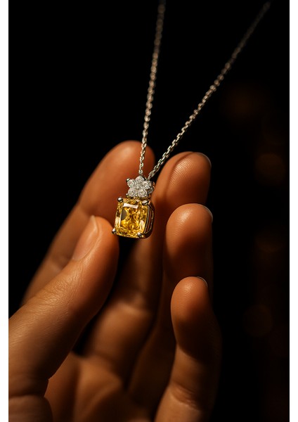 Sitrin Taşlı Lotus Başlık Gümüş Kolye