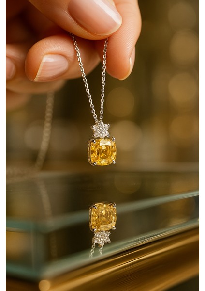 Sitrin Taşlı Lotus Başlık Gümüş Kolye fırsatları