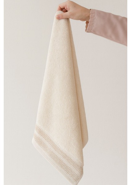 Goldroom %100 Pamuklu 70*140 Şık ve Sade Beden Havlusu modelleri