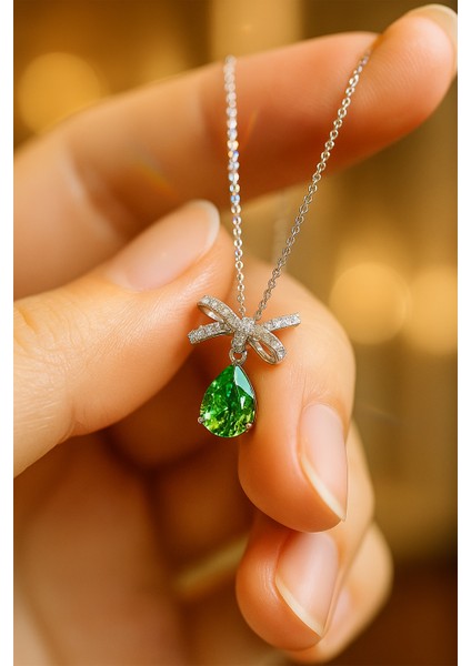 Damla Zümrüt Papyon Gümüş Kolye indirimleri