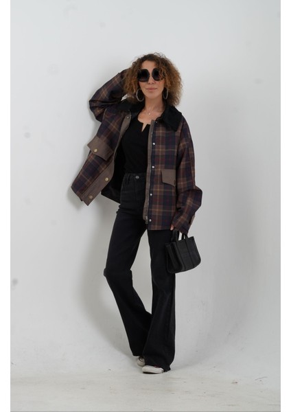 Kadife Kontrast Yaka Ekose Ceket fırsatları