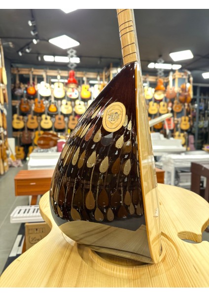 Uzun Sap Yarı Profesyonel Venge Bağlama 40 Tekne Jak Girişli fırsatları
