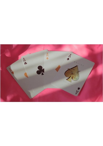 Malibu Zuma Beach Premium Oyun Kağıdı Koleksiyonluk Cardistry Iskambil Kartları Destesi fırsatları