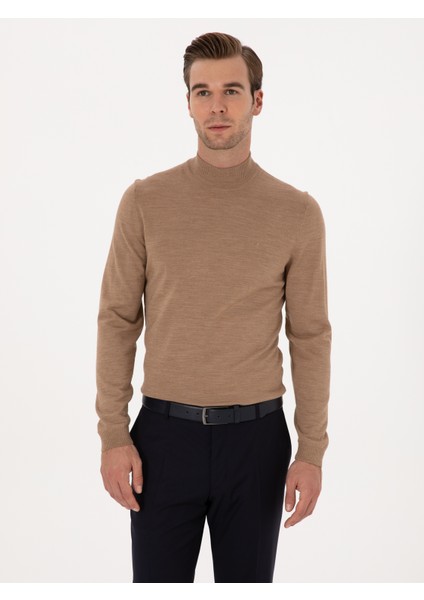 Erkek Camel Slim Fit Yün Karışımlı Yarım Balıkçı Basic Triko Kazak 50315296-VR015