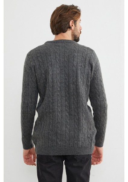 Saç Örgüsü Desenli Bisiklet Yaka Kazak