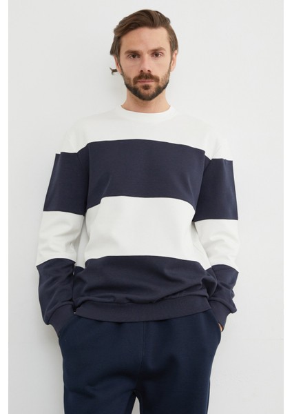 Renk Bloklu Oversize Bisiklet Yaka Sweatshirt indirimleri