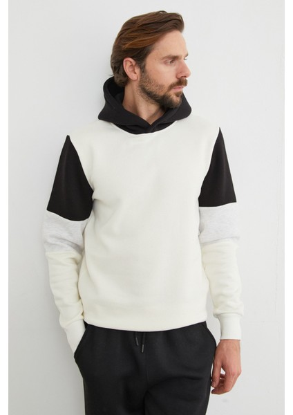 3 Iplik Kolu Renk Bloklu Kapüşonlu Sweatshirt indirimleri