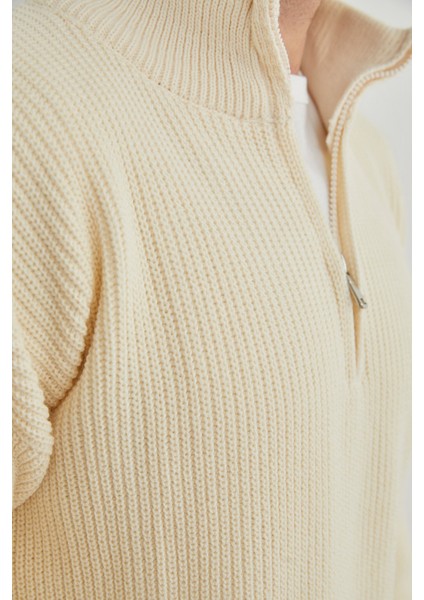 Yarım Fermuarlı Dik Yaka Kazak fırsatları