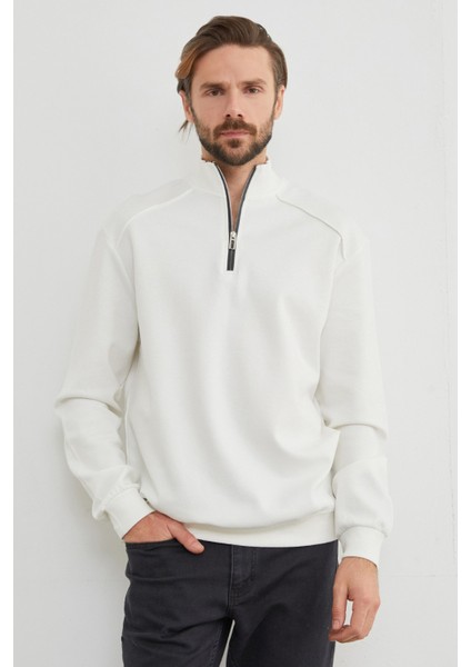 Dik Yaka Yarım Fermuarlı Sweatshirt