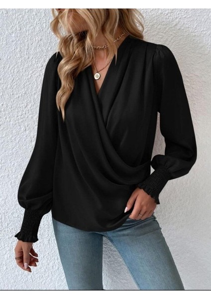 Eyesof Kadın Uzun Kollu Dökümlü Kruvaze Yaka Kol Ucu Gipeli Sandy Bluz
