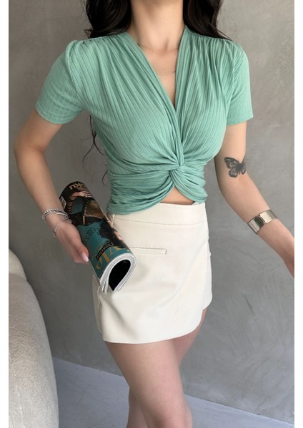 Kruvaze Yaka Crop Bluz fiyatları