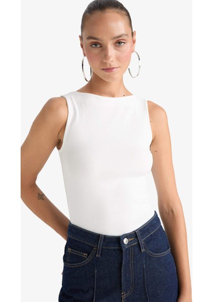 Slim Fit Dar Kesim Kayık Yaka Ribana Atlet F9572AX25AU modelleri