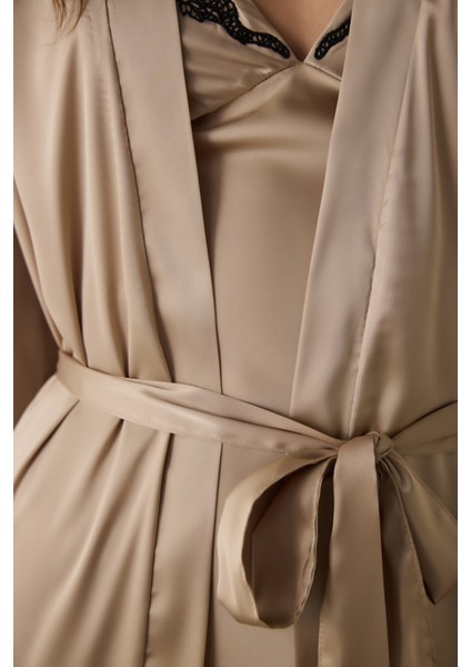 Bej Concept Bağlama Detaylı Saten Sabahlık indirimleri