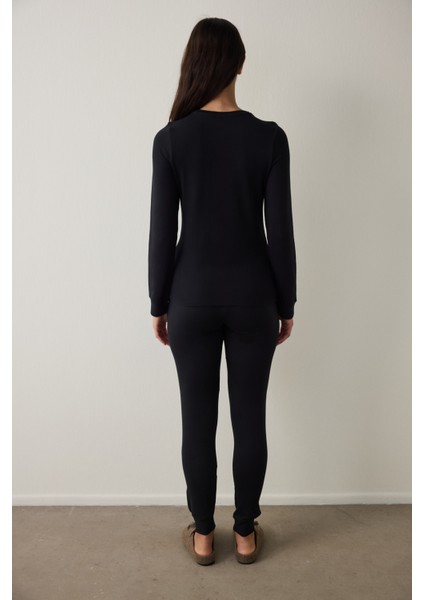 Siyah Lana Slogan Baskılı Bisiklet Yaka Pijama Takımı fiyatları