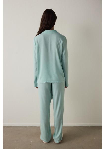 Mint Sleep-In Yıldız Desenli Gömlek Yaka Uzun Kollu Pijama Takımı fiyatları