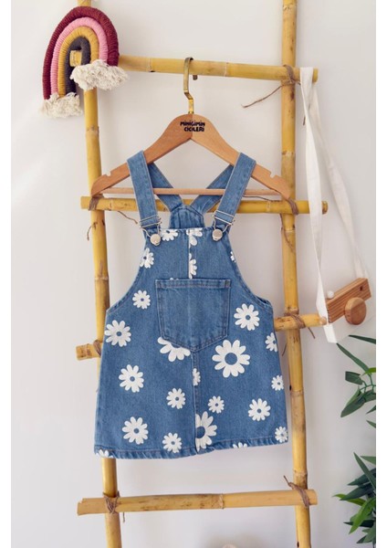 Önü Cepli Papatya Baskılı Detaylı Kot Kız çocuk jile - Açık Mavi