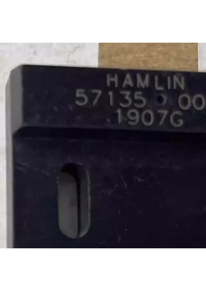 57135-000 Hamlin Aktüatör Dikdörtgen Mıknatıs D652516, Anahtar Aktüatör, Manyetik Sensör, 3pcs (Yurt Dışından) modelleri