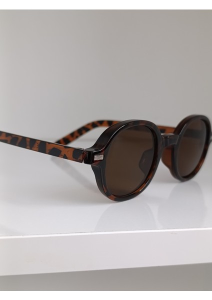 Oval kadın Güneş Gözlüğü Leopar UV400 Korumalı Cam indirimleri