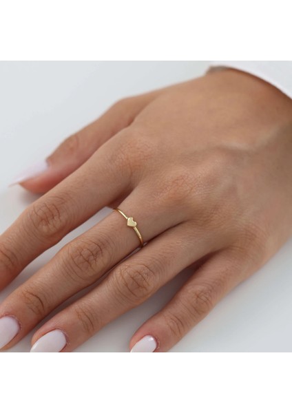 Nisera Lovely Minimal Kalp Altın Yüzük