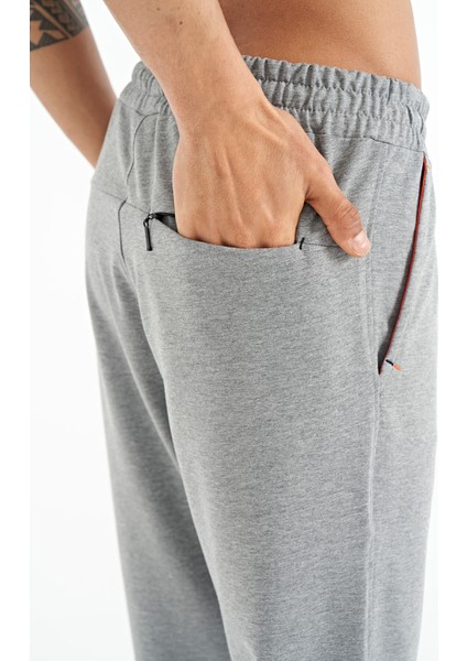 Gri Melanj Logo Nakış Detaylı Yan Cepli Standart Kalıp Erkek Eşofman Alt - 84967