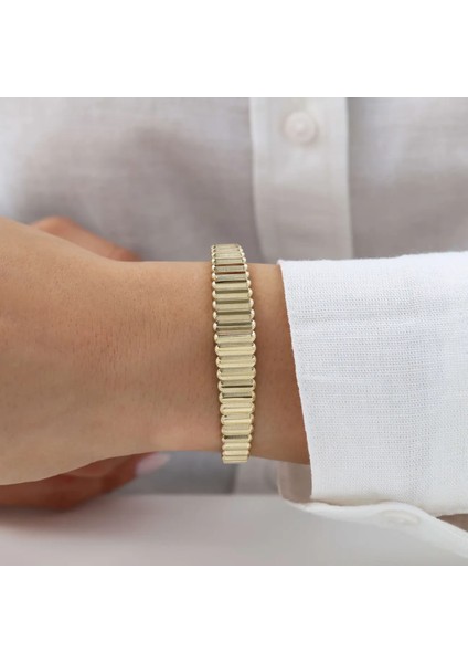 Nisera Linea Altın Kelepçe modelleri