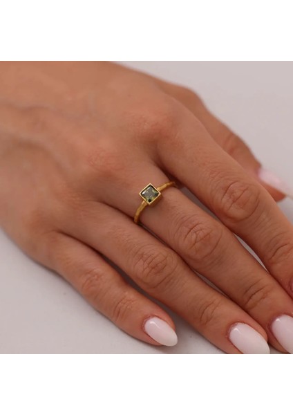 Nisera Eleusis Altın Yüzük