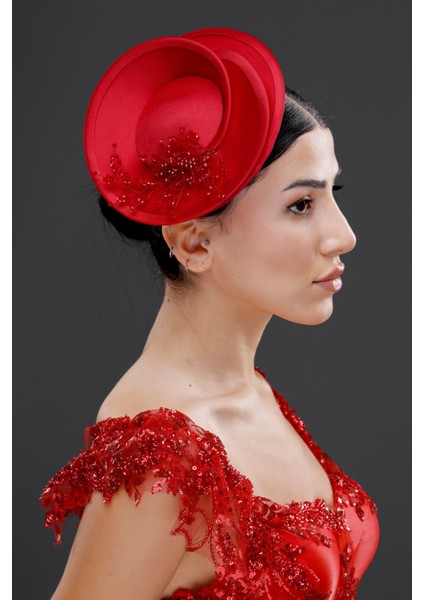 Kristal Taş Detaylı Nikah Kep – Nişan, Düğün ve Özel Davet Aksesuarı