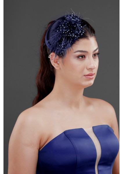 Tüy ve Inci Detaylı Nikah Kepi – Nişan, Düğün ve Özel Davet Aksesuarı