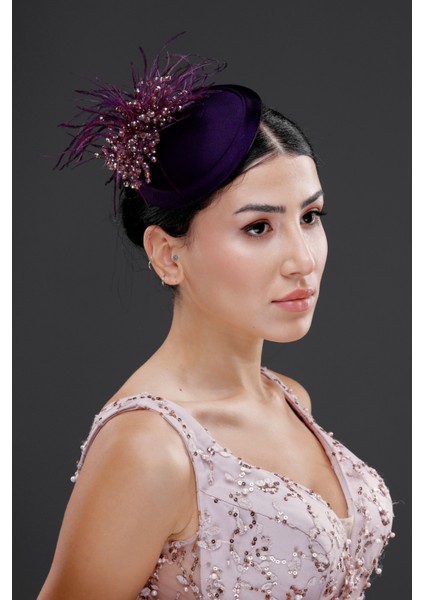 Tüy ve Inci Detaylı Nikah Kepi – Nişan, Düğün ve Özel Davet Aksesuarı