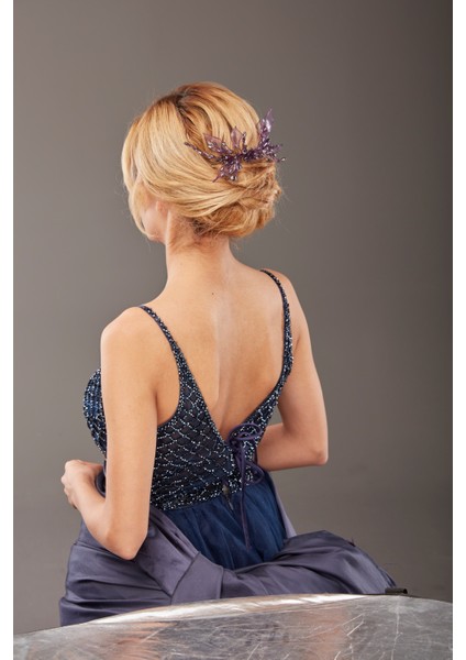 Kelebek Detaylı Gelin Saç Aksesuarı – Zarif ve Romantik Tasarım