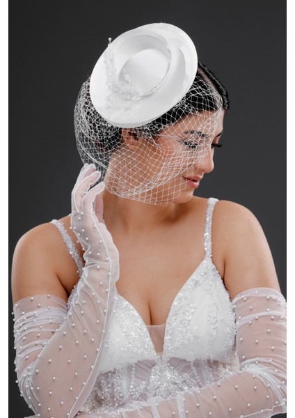 Kristal Taş Detaylı Nikah Kep – Nişan, Düğün ve Özel Davet Aksesuarı