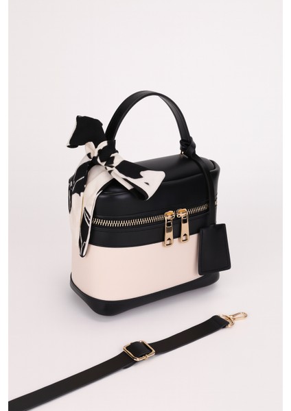 Kadın Dikdörtgen Formlu Çapraz Askılı El ve Omuz Çantası Melina (krem'e siyah) modelleri